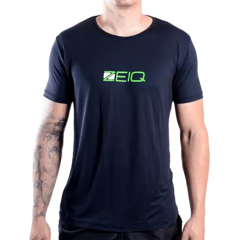 Camiseta Esportiva Slim ZEIQ Preta - Logo Verde e branco
